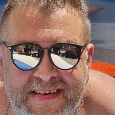 Lewis 🗣️ "As always, qualifying will be decisive here, so the priority is  to carry today's learnings into FP3 and continue to build overnight."  Resuming the work in Zandvoort 🇳🇱 https://bit.ly/DutchGP2025_Friday