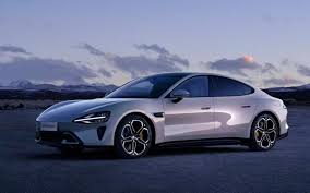 Ô tô điện của Xiaomi chạy nhanh hơn Porsche bền bỉ hơn Tesla