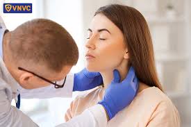 10 dấu hiệu ung thư vòm họng ở phụ nữ và cách phòng bệnh