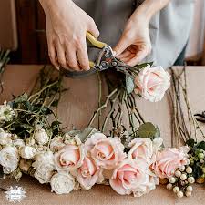 Sending flowers overseas from singapore. Send Flowers Singapore Floral Bouquets Tips Tricks