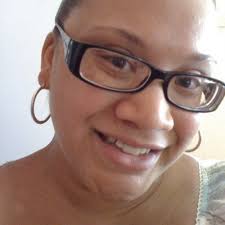 Tia Perez's Instagram, Twitter & Facebook