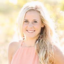 Danielle Schuman's Instagram, Twitter & Facebook