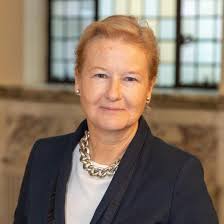 Kathryn Bishop's Instagram, Twitter & Facebook