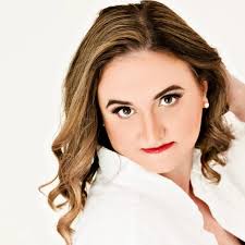 Inspired Style with Elizabeth Beal