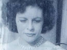 Janet Horne's Instagram, Twitter & Facebook