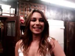 Mario casas, blanca suárez, luis callejo, juanjo artero, neus sanz. Blanca Suarez Desde El Barco Youtube