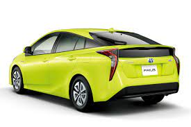 Hyundai's ioniq is more efficient, honda's insight is nicer to drive, and toyota's own corolla hybrid costs less and gets comparable fuel economy. Here S A Demo Of The 2016 Toyota Prius E Four 4wd System Autoevolution