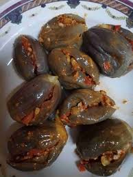 تجربتي في مكدوس الباذنجان لأول مره وطلعت طيبه كتير زاكي Arabic Food Food Vegetables