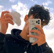 افتارات صور انستكرام in 2021 mirror selfie girl boy photography poses cute couples goals