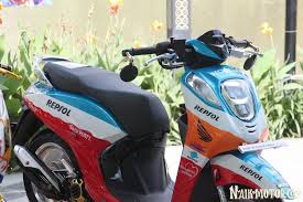 Memang bodi bagian ini cocok dijadikan kanvas modif.honda genio memang sasarannya ke remaja, sebagai pilihan motor pertama ketik honda beat semakin naik harganya. Modif Your Genio Pancing Kreativitas Modifikator Palembang