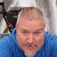 Jameis Winston's dad says son will not enter 2015 NFL Draft:  http://on.nfl.com/1pmR5pg