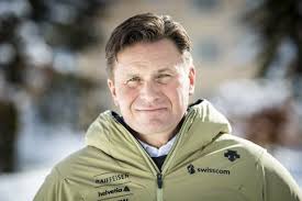Kissling is married to swiss alpine skier and sports official urs lehmann.1. Interview Ski Boss Und Medaillen Zauberer Urs Lehmann Uber Die Beste Saison Seit 30 Jahren
