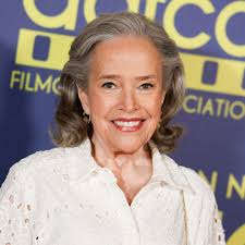 Call the Midwife's Jenny Agutter defends Helen George following weight  comments