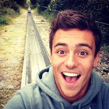I'm a 24 year old diver but my channel has all kinds of videos including vlogs, exercises, food and more! Celebrity Entertainment 25 Superhot Pictures Of British Diver Tom Daley Popsugar Celebrity Photo 9