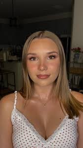 the most perfect sunkissed look on☀️☺️ @jessicanjohnson75 , •  @patricktabeauty blush in “she’s that girl” , • @diorbeauty backstage glow  face palette for that glow from , within✨, ...