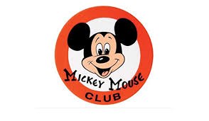 Logos de disney, disney mickey mouse illustration png. Amazon Com Mickey Mouse Club Logo Home Kitchen