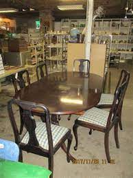 Your dining room is there to impress company but your table and chairs aren't only for special occasions. 2nd Hand Wooden 6 Seater Dining Room Table And Chairs For Sale Junk Mail