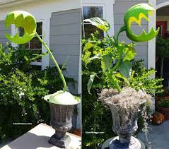 Check spelling or type a new query. Scary Outdoor Halloween Decorations That Will Make Your Neighbors Tremble With Fear
