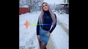 На такие на прогулки ты другую приглашай. Alina Grosu Holodno Na Moroze Pesni Pet Youtube