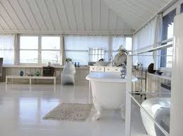 Maison 3 Suisses The Starckhouse Dessinee Par Philippe Starck Cette Maison Devait Etre La Premiere D Une Longue Serie En Maison Stark Maison Bois Plan Maison