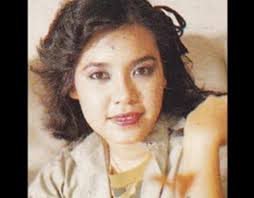 Kuring biasa cinta, hiji kuring menta anjeun ulah ngakekang rasa sabab lamun geus nyarita kuring moal ingkah ku sabab nyaah tong. Kunci Gitar Dan Lirik Benci Tapi Rindu Diana Nasution Tembang Lawas Yang Jadi Kenangan Sepanjang Masa Berita Subang