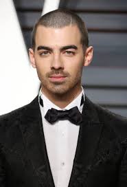 Thinning hair man finally gets buzzcut. 11 Celebrity Buzz Cuts That Will Inspire Your Next Hairstyle Men S Fashion Advice Style Tips 2021 Menswear Mag