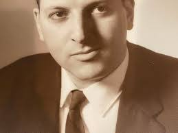 Jeffrey Moniz's Instagram, Twitter & Facebook