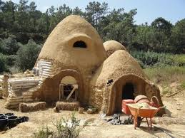 Http Lelabo Xooit Com T12214 Earth Bag Projet D Un Pote De Maison En Terre Vous Connaissez Htm Maison Maison Du Monde Villa