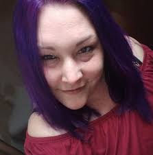 How to remove skunk from under shed?