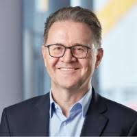 Simon Fuchs Email & Phone Number