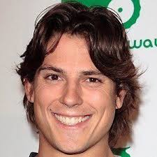 Sean Faris