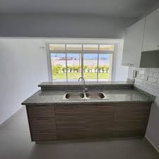 VENDO Apartamento 1er Piso Con Patio Privado En Veron, Punta Cana