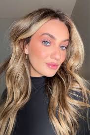 Becca Long Sleeve Crop Top Black curated