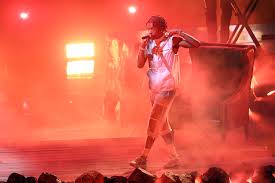2020 AMAs: Lil Baby Performs 'Emotionally Scarred' From Therapy