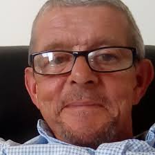 Chislehurst Road School July 1961. The staff: left to right Mr Haller, Mrs  Platts, Miss Inkpen, Mr Goss, Mrs Sutton and Miss Suitch. There seem to be  two missing as we had