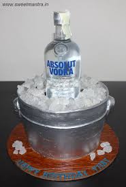 Alcohol Beer Bucket Shaped Customized 3d Designer Fondant Birthday Cake For Friend At Pune Fondant Cakes Birthday Alcohol Cake Vodka