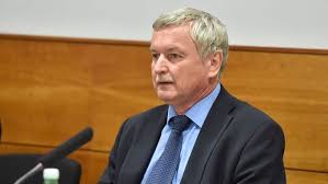 Nejvyssi Spravni Soud Resi Zalobu Na Soudce Kauzy Opencard Za Manipulace S Vypovedmi Aktualne Cz