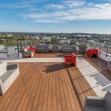 Poncer une terrasse en bois. Terrasse Bois Bambou Xtrem Brun Buisson