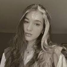 Bethany Gilmer's Instagram, Twitter & Facebook