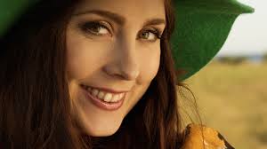 Linda "Miss Li" Carlsson medverkar i Så mycket bättre 2012