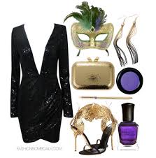 What To Wear To A Mardi Gras Party Kotur Margo Snake Clutch Sergio Rossi Filigree Sandals Masquerade Party Masquerade Party Outfit Mardi Gras Outfits