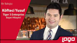 Ama eleştiri getirirsem eğer, insanların ayakta sıra beklediği aşevi modundan acilen çıkarılmalıdır. Logo Lu Basari Hikayeleri Kofteci Yusuf Youtube