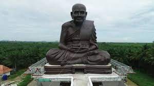 This memorial statue of luang pu thuat was officially opened at songkhla on 3rd february 2015 after nearly a year of construction. Statue Of Luang Pu Thuad Nearing Completion Abbot See Gallery
