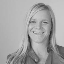 Serena Snell's Instagram, Twitter & Facebook