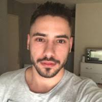 40+ perfiles de «Kosior»