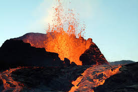 First 3d Map Of Earth S Interior Shows Where Volcanoes Come From Aivanet Vulkanen Aardwarmte Actieve Vulkaan