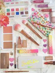 Models Own Gwp With Superdrug Laura Louise Makeup Beauty