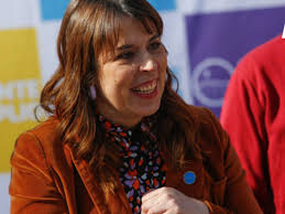 Quién es Constanza Martínez?: la primera presidenta del Frente Amplio —  Fast Check 🔍