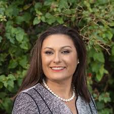 Mara Bryant's Instagram, Twitter & Facebook