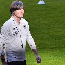 Bundestrainer joachim löw macht dabei im mittelfeld platz für ilkay gündogan und toni kroos auf der sechs. Em Generalprobe Gegen Lettland Die Dfb Aufstellung